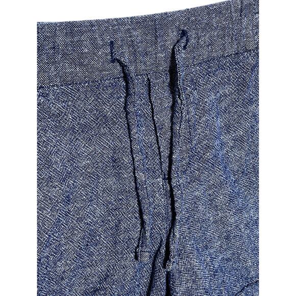 Old Navy Blue Chambray Pull On Shorts Womens M Blue Linen Rayon Coastal Preppy - Picture 2 of 7